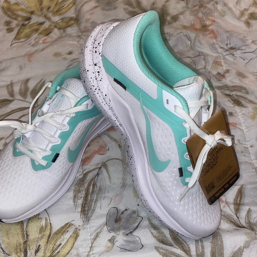 Nike winflo 10 running shoes